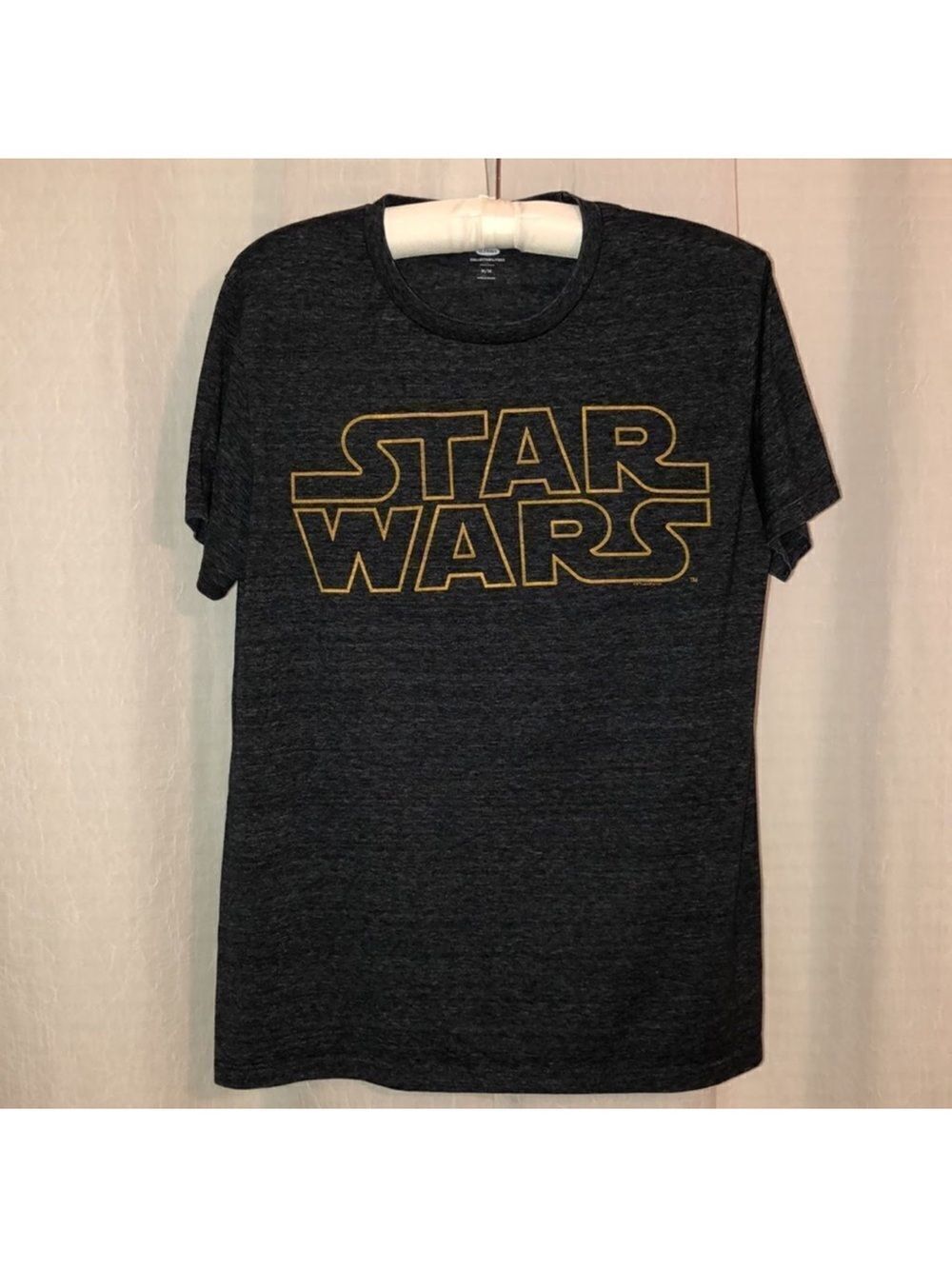 Old Navy M & L Gray Collectabilitees Star Ward Seamless Tee